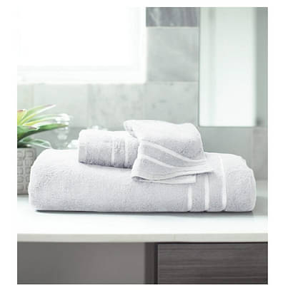 Bamboo Bath towel white image