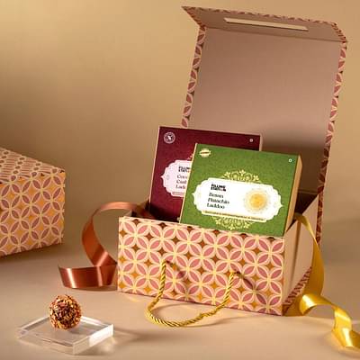 Bond of Love Gift Hamper (Besan Pistachio Laddoo + Dates Flax seed laddoo) image