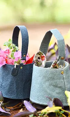 Bucket Bag image