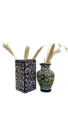 Ceramic vases image