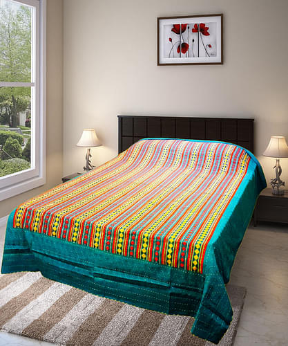 Double layered Kantha Bed Cover image