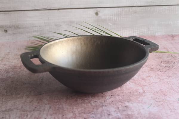 Earthbound Cast Iron Smooth Kadai image