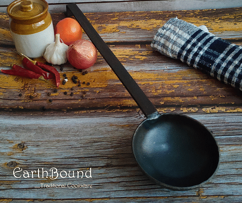 Earthbound Iron Tadka Pan with Long Handle/Laddle image