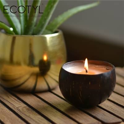 Ecotyl Coconut Shell Candle - Patchouli & Rosewood image