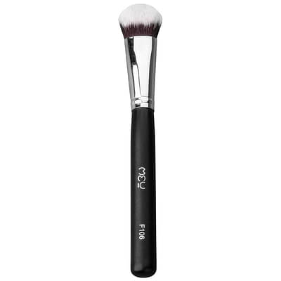 F106 - Angled Fluffy Foundation Applicator Brush image