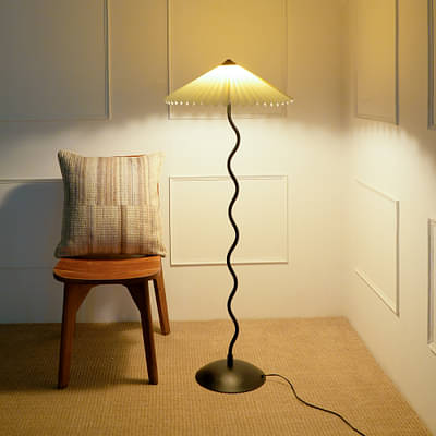 Fig Living Serpentine Floor Lamp image