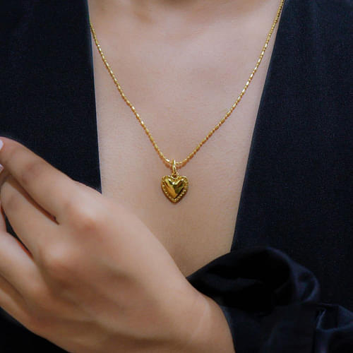 Golden Heart Pendant With Chain image