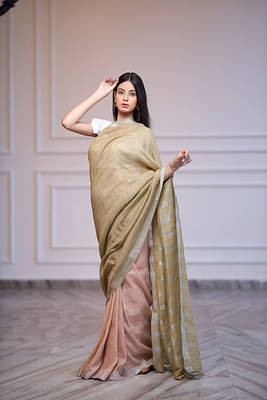 Handwoven Linen Saree Crafted In Dual Toned Summer Pink And Green Colored Base With Silver Zari Border And Striped Aanchal. image