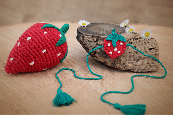 Himalayan Blooms Rakhi Gifting,Strowberry image