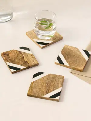 House This Netrani Coasters (Multicolor) image