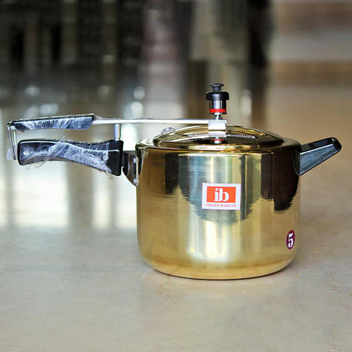 Indian Barthan Brass Cooker image