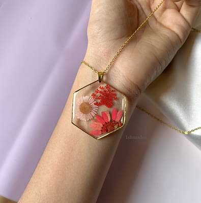 Ishmades Pink Field Locket image