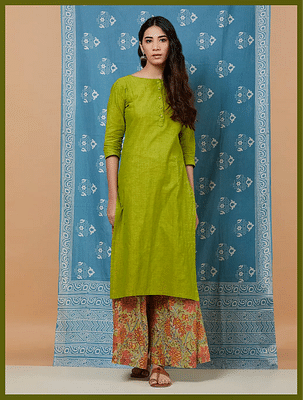 Kalp Green Kurta Set - Green & Red image