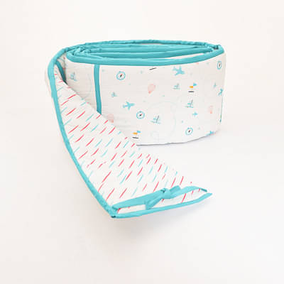 Lil Travellers - Quilted Cot Bumper image