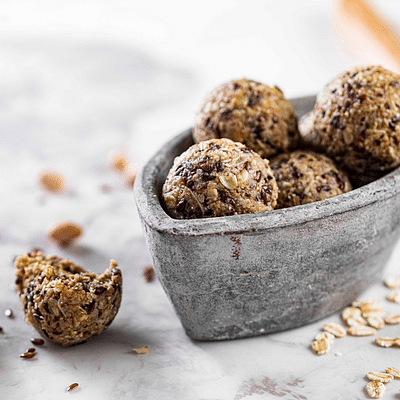 Natural Immunizer - Rolled Oats+Flax Seed+Peanuts Laddoo for Immunity Boost(250 gms) image