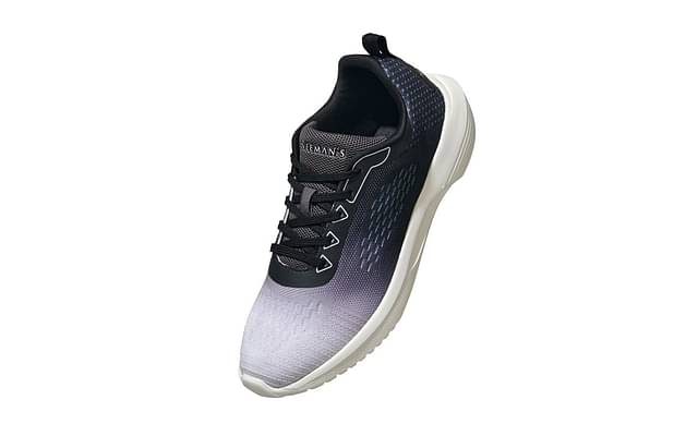 Neeman's Colourblocked Sneakers For Men | Comfortable And Flexible| Black Ombre image