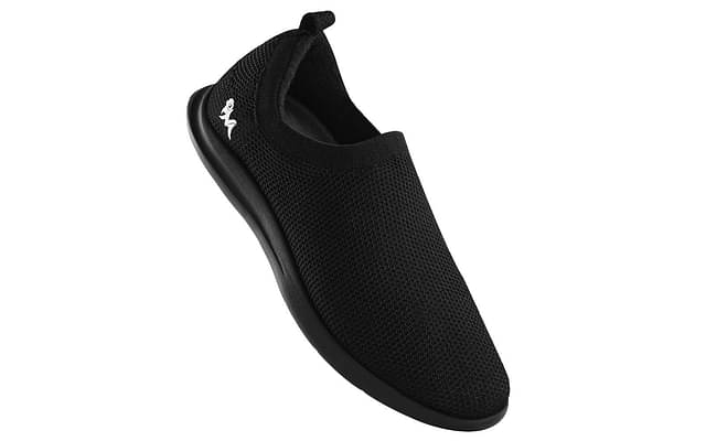 Neeman's Relive Knit Casual Slip Ons For Men | Lightweight And  Breathable | Hale Black image
