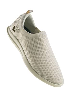 Neeman's Relive Knit Casual Slip Ons For Men | Lightweight And  Breathable | Tusk Ivory image