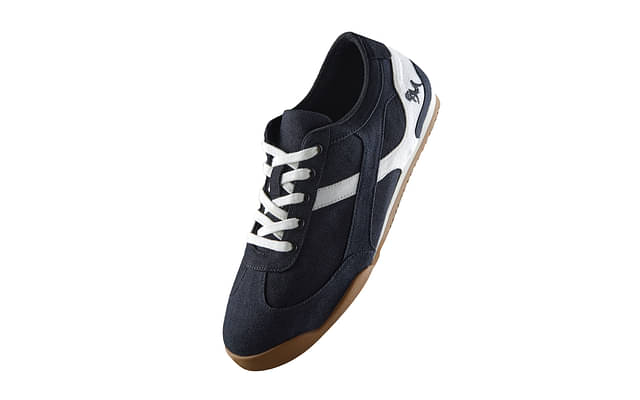 Neeman's Urban Casual Sneakers For Men | Comfortable And Lightweight | Black + White image