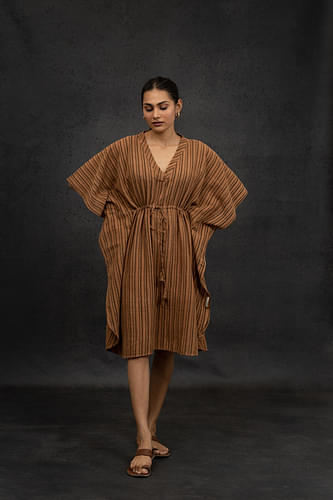 Overlap V-Neck Kaftan image