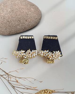 Rainvas Black And Golden Beaded Jhumka Earrings image