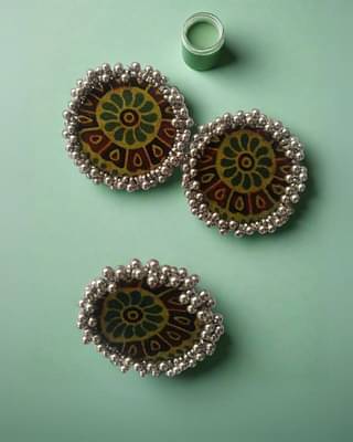 Rainvas Green Ajrakh Print Ring Earrings Combo Set For Women image