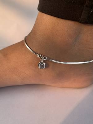 Silversutra Sterling Silver Anklet with Charm For Her image