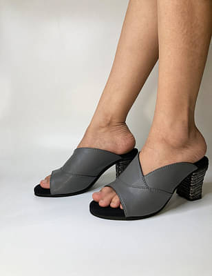 Vegan Grey Solid/Plain Side-Cut Heels image
