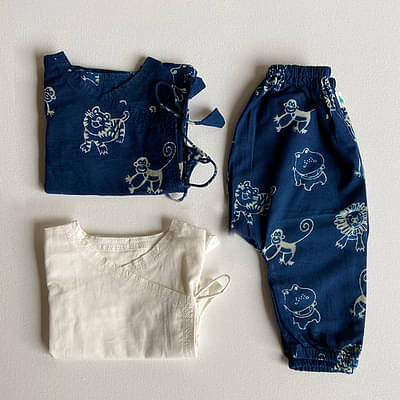 Whitewater Kids Unisex Organic Zoo Bag - Zoo And White Angrakha + Zoo Pants image