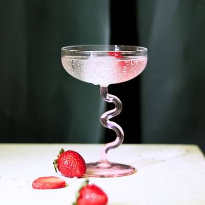 Muun Home Swirl Cocktail Glasses - Pink image