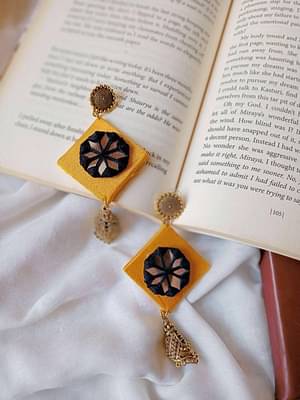 Rainvas Yellow And Black Mirror Jhumka Earrings image