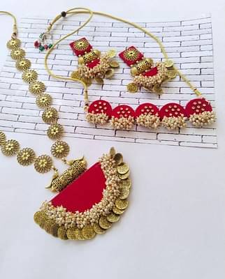 Rainvas Red Necklace Choker Earrings Set With Kundan And Golden Pearls Beads image