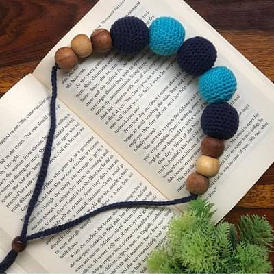 Rainvas Dark And Light Blue Beaded Crochet Necklace image