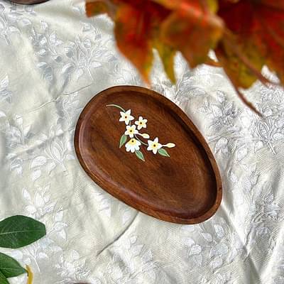 Servd Calla Lily Abstract Platter | Wooden image